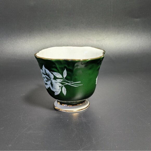 Aynsley Green White Bone China Floral Teacup Gold Trim Vintage - Picture 11 of 13